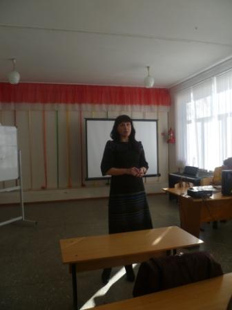 В Тбилисском районе продолжает свою работу мобильно-консультативный пункт «Твой выбор»